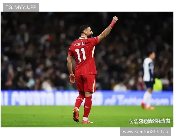 英媒：热刺曼联持续关注塞梅尼奥 利物浦也看中其核心价值